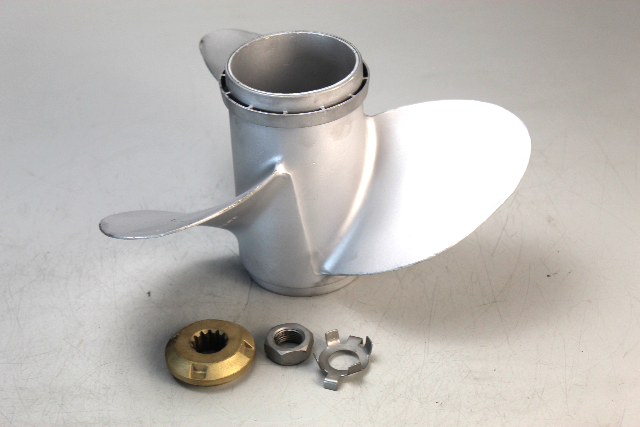 58100-94312-01T S1301 Suzuki 11-1/2 x 13 RH Propeller DT 40+ HP 6 MTH HUB WTY