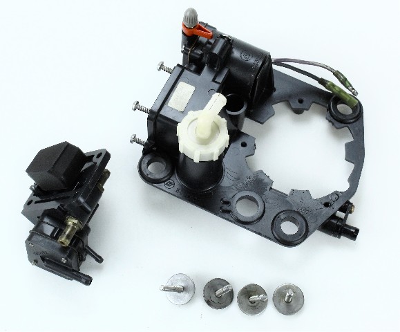 436695 Johnson 1995-01 Vapor Separator, Bracket & Solenoid 150 175 HP 1 YR WTY!