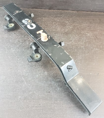 Mercury 1987 - 1989 1990 1991 1992 1993 Cowl Mounting Bracket 70 75 80 90 HP