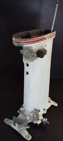 390451 0390451 Johnson Evinrude 1980 15"  Exhaust Housing Midsection 25 35 HP