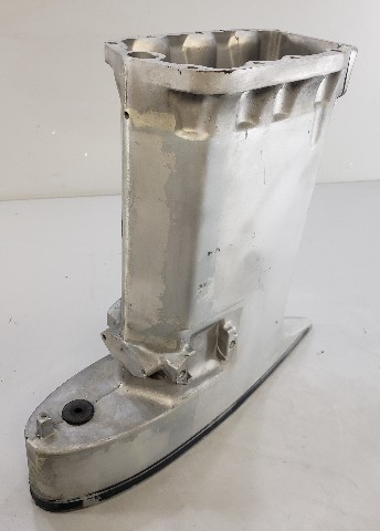 327877 Johnson Evinrude 1983-1986 Exhaust Housing 35 40 45 50 55 60 HP