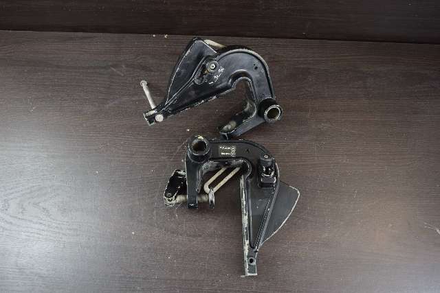 2005-2006 Mercury Transom Bracket Set 815030T06 815031T06 8 9.9 HP 4 stroke