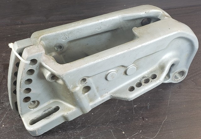395844 396309 Johnson Evinrude 1985-01 Transom Brackets 50 60 65 70 85 88 90+ HP