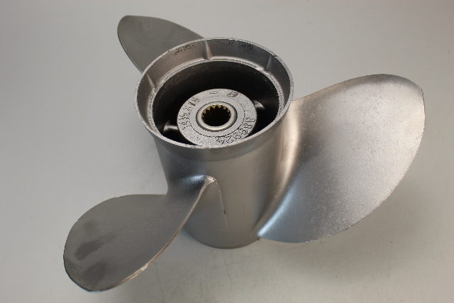 389924 Johnson Evinrude 1976 & UP RH 14 1/2 x 19 Propeller 90 +HP 6 MTH HUB WTY