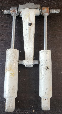 Johnson Evinrude 1975 1976 1977 Shock Absorber & Trail Lock Arm 70 75 HP