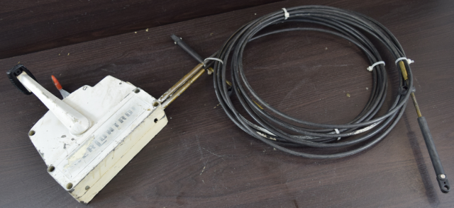 MerControl Side Mount Control Box W/ Cables No KEY FOR PARTS/REPAIR