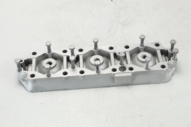 79715 C# 79714 Mercury 1979-1986 Cylinder Head 150 175 HP