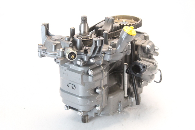 Honda Pre 1997 - 1999 2000 2001 Powerhead and Cylinder head 9.9 15 HP 4 STR
