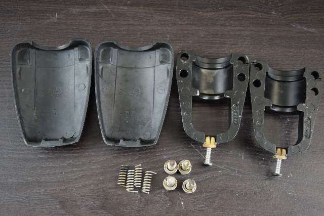 Mercury 1970 - 1973 1974 1975 Lower Mount Clamp & Cover Set 35 40 45 50 60 + HP