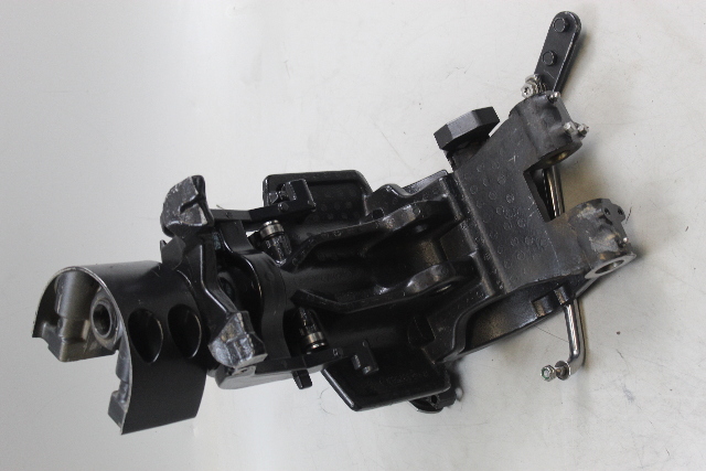 Johnson Evinrude 1991 - 1999 Swivel Bracket & Steering Arm 50 60 70 HP