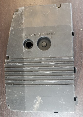 32890-94640 32895-94630 Suzuki 1986-01 Electric Parts Holder & Cover 115 140 HP