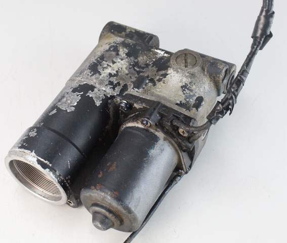 Johnson Evnirude 1989 - 2005 Power Trim Housing 40 48 50 HP FOR PARTS!