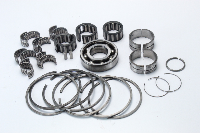850690T2 Mercury 1976-99 Crankshaft Bearing Set For Crankshaft 150 175 200 + HP