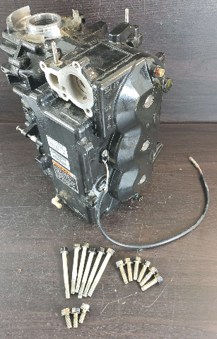 827953T7 Mercury 1997-2014 Cylinder Block 40 50 HP 3 Cylinder FOR PARTS/REPAIR