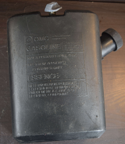 396904 0396904 Johnson Evinrude 1987-1990 Fuel Tank 2.5 3 4 HP