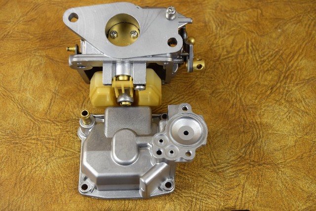 825073A11 Mercury 1995 Top Carburetor 50 HP 4-Stroke CLEAN