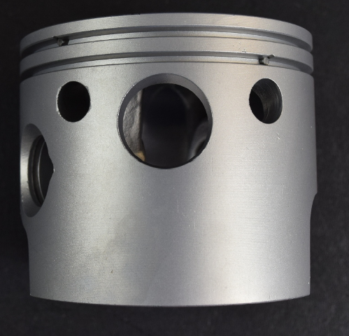 8667A3 766-8667 Mercury & Mariner 1976-1990 Port Piston 175 200 220 225 CLEAN