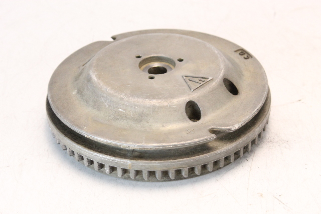 583916 582427 Johnson Evinrude 1977-1990 Flywheel 4.5 6 7.5 8 HP 58T