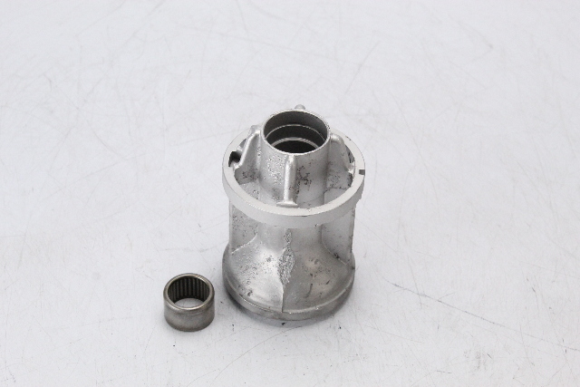 69386A1 C # 69385 Mercury 1970-97 Bearing Carrier 30 JET 35 40 45 50 60 + HP OEM