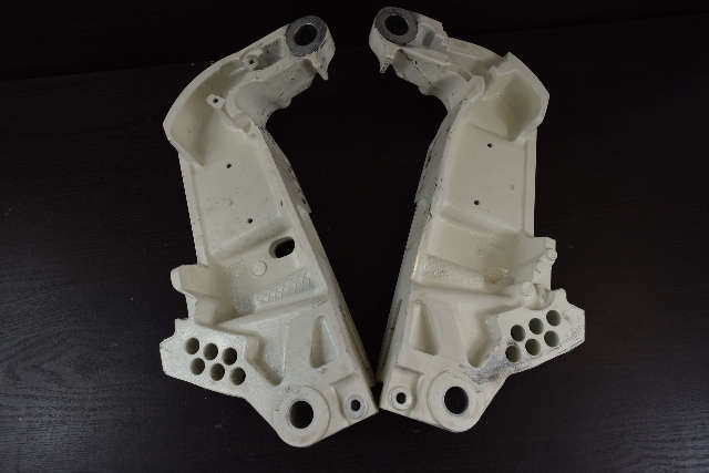 1993-05 Johnson Evinrude Transom Bracket Set 336505 336506 115 135 + HP