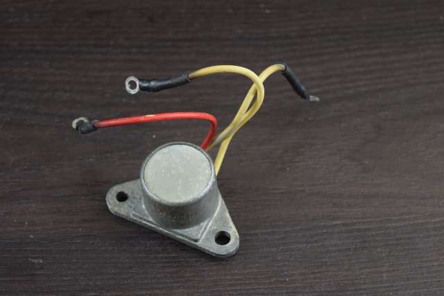 582399 Johnson Evinrude 1974-1998 Rectifier & Lead 50 60 65 70 + HP 1 YEAR WTY