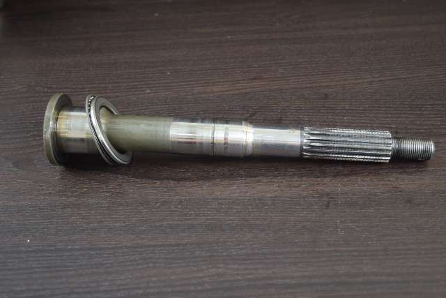 61B-45611-20-00 Yamaha 1990-2003 Propeller Shaft 225 250 HP V6