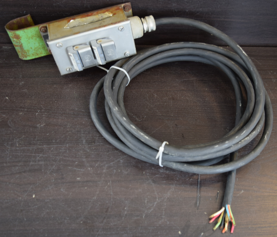 Allen Bradley UP - DOWN Momentary Contact Switch for Hoist 10 Wires