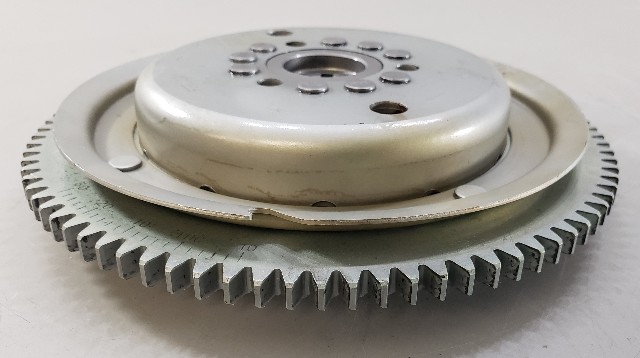 6H4-85550-F0-00 Yamaha 1984-1988 Rotor Electric Flywheel 40 HP 2 stroke 88T