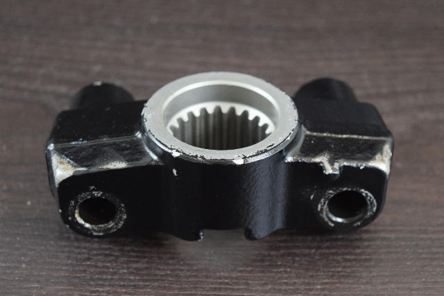 1987-2004 Mercury Bottom Yoke 42961A1 42961A06 70 75 80 90 100 115 125 HP