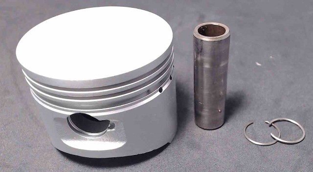 13101-881-000 C# 881-2 Honda Pre-1997 & UP 3-Ring Standard Piston 7.5 8 9.9 HP
