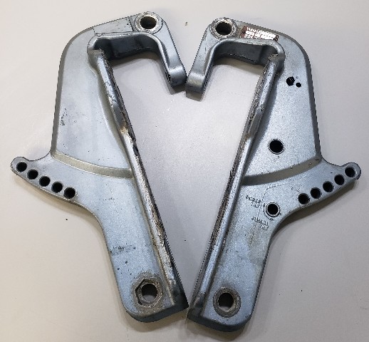 6H5-43111-10-EK 6H5-43112-03-EK Yamaha 1984-1985 Bracket Set 40 50 HP 2-Stroke
