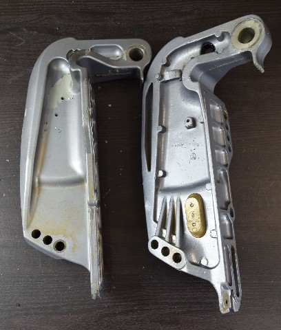 333623 333621 Johnson Evinrude 1989-12 & UP Stern Bracket Set 15 25 30 40 50 HP