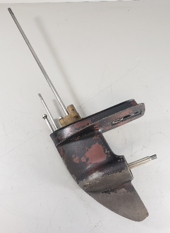 7360A30 Mercury 1975-1986 20" Lower Unit 7.5 (75) 9.8 (110)  HP FOR PARTS/REPAIR!