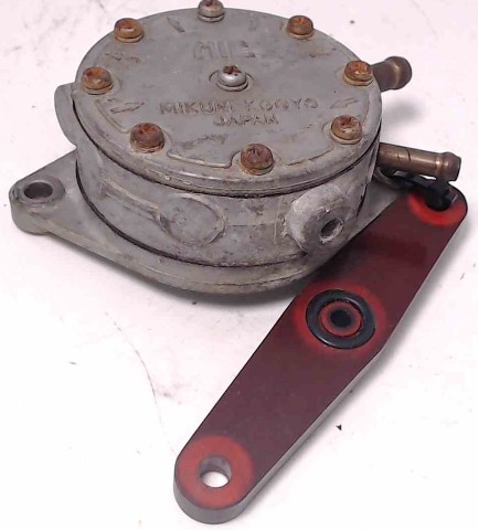 15100-95510 Suzuki 1980-1982 Fuel Pump Assembly DT 85 HP 3 cylinder 2 stroke