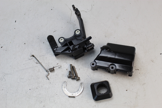 12803 128053 Mercury 1986-2006 Primer Bracket  6 8 9.9 10 15 20 25 HP 2 Cylinder