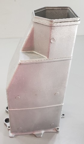 323548 Johnson Evinrude 1976-92 Inner Upper Exhaust Housing 85 + HP Refurbished