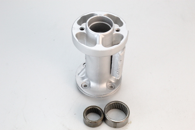397087 C# 332140 Johnson Evinrude 1986-1998 Bearing Carrier 65 80 88 90 100 + HP