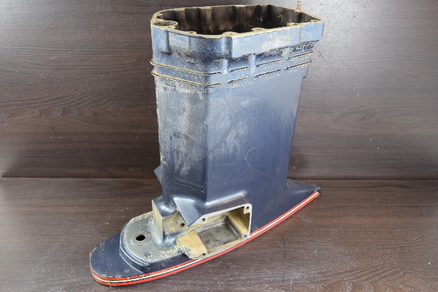 1988-01 Johnson Evinrude Exhaust Housing 397861 120 125 140 185 +