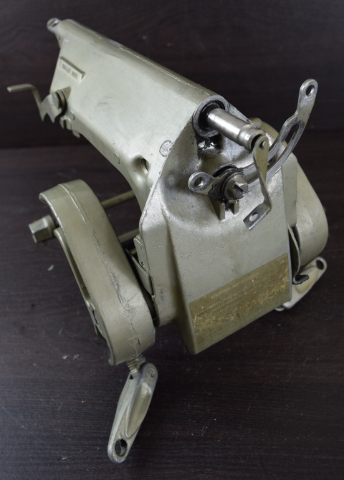 1968-73 Johnson Evinrude Swivel Transom Bracket Set 380953 380215 380954 9.5HP