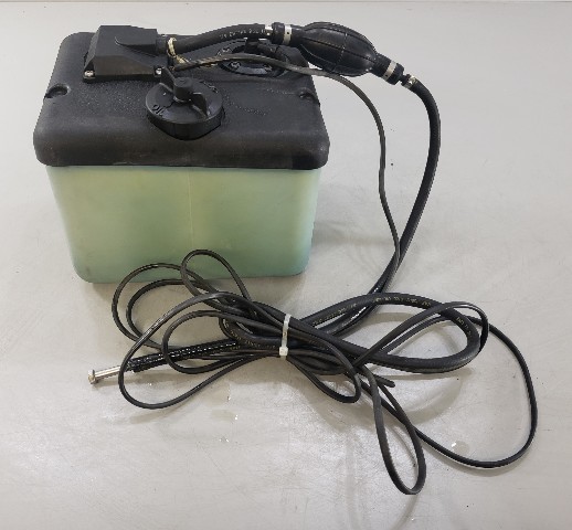 Johnson Evinrude 1.8 Gallon Oil Tank Supply & Return