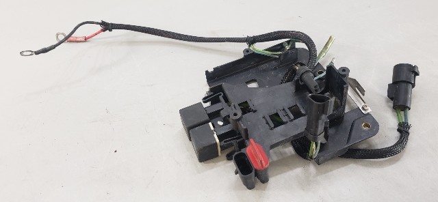 585168 Johnson Evinrude 1996-97 Bracket W/ Relays & Cable 200 225 + HP 1 YR WTY