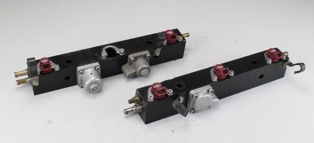 1998-1999 Mercury Mariner Fuel Rail 852394A5 852395A5 852394T5 200 225 HP DFI