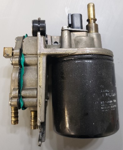 5004454 Evinrude Johnson 2001 Fuel Lift Pump Assembly 75 90 115 HP V4 Ficht