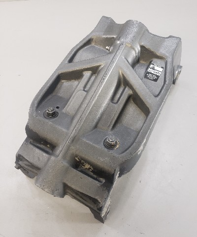 8710A18 8710A21 8710A15 Mercury Mariner 1976-00 Swivel Bracket Assembly 45-300HP