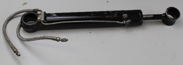 C#  98704-1 Mercury Mercruiser Starboard Trim Cylinder Assembly TESTED!