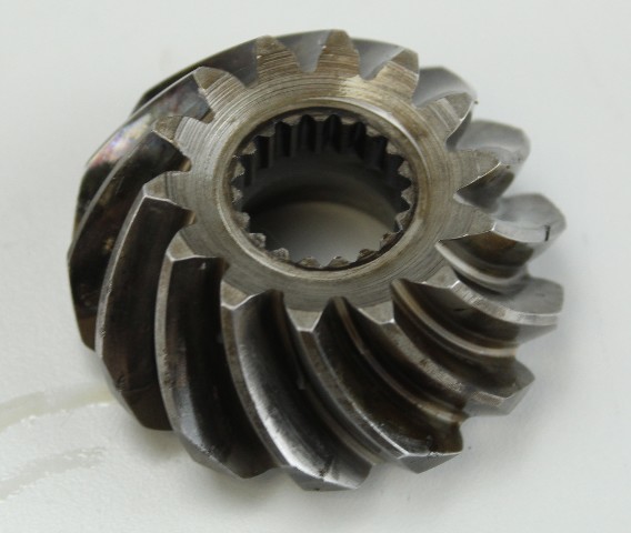 337524 OMC Sterndrive 1992-93 Pinion Gear ONLY 3.0 4.3 5.0 5.7 5.8 L 14 Teeth
