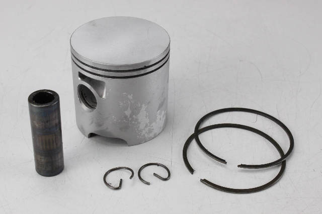 821968A3 C# 767-821968 Mercury 1994-06 2-Ring STD Piston 15 20 25 HP REFURBED!