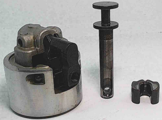 391365 Johnson Evinrude 1982-99 Bearing Housing, Lever & Shaft 88 90 100 112+ HP