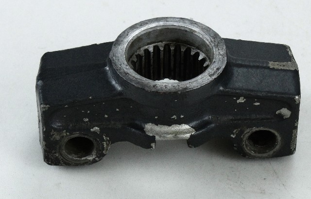 86580A2 Mercury Mariner 1976-1988 Bottom Yoke 105 135 140 150 175 200 220 HP