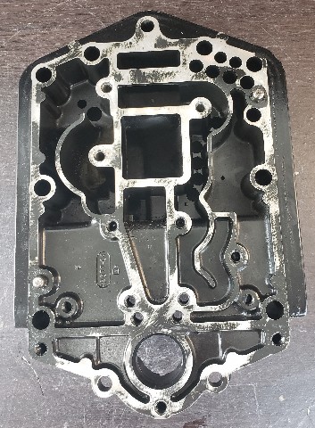 42954A5 Mercury 1994-2004 Exhaust Plate 65 JET 75 80 JET 90 100 115 125 HP